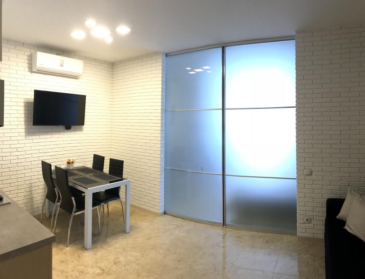 V&A Lux Apartments Batumi Exterior foto